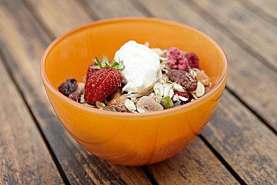 沙盒冒险游戏 《百变大脑亨利》9月16日发售